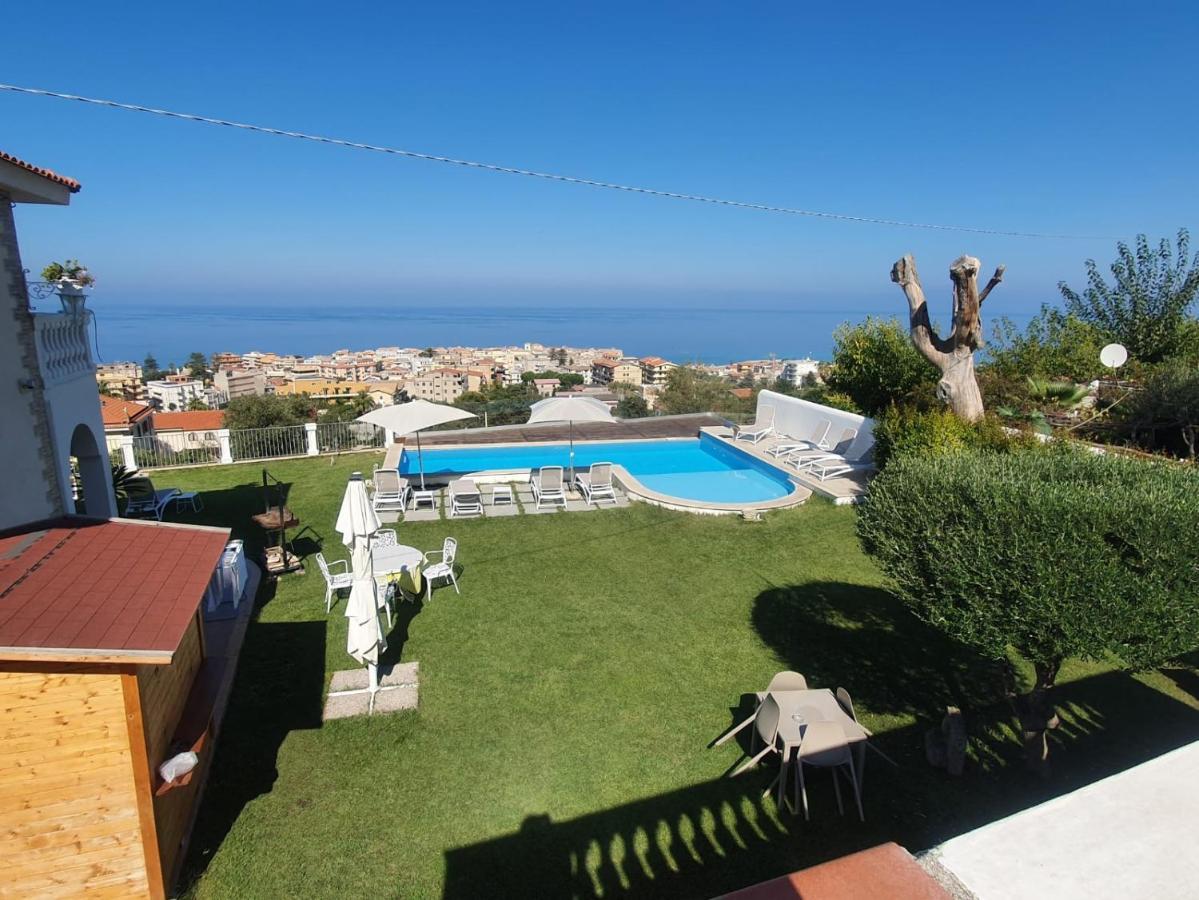Appartamenti Borgo Panoramico N 4 Tropea Exterior foto